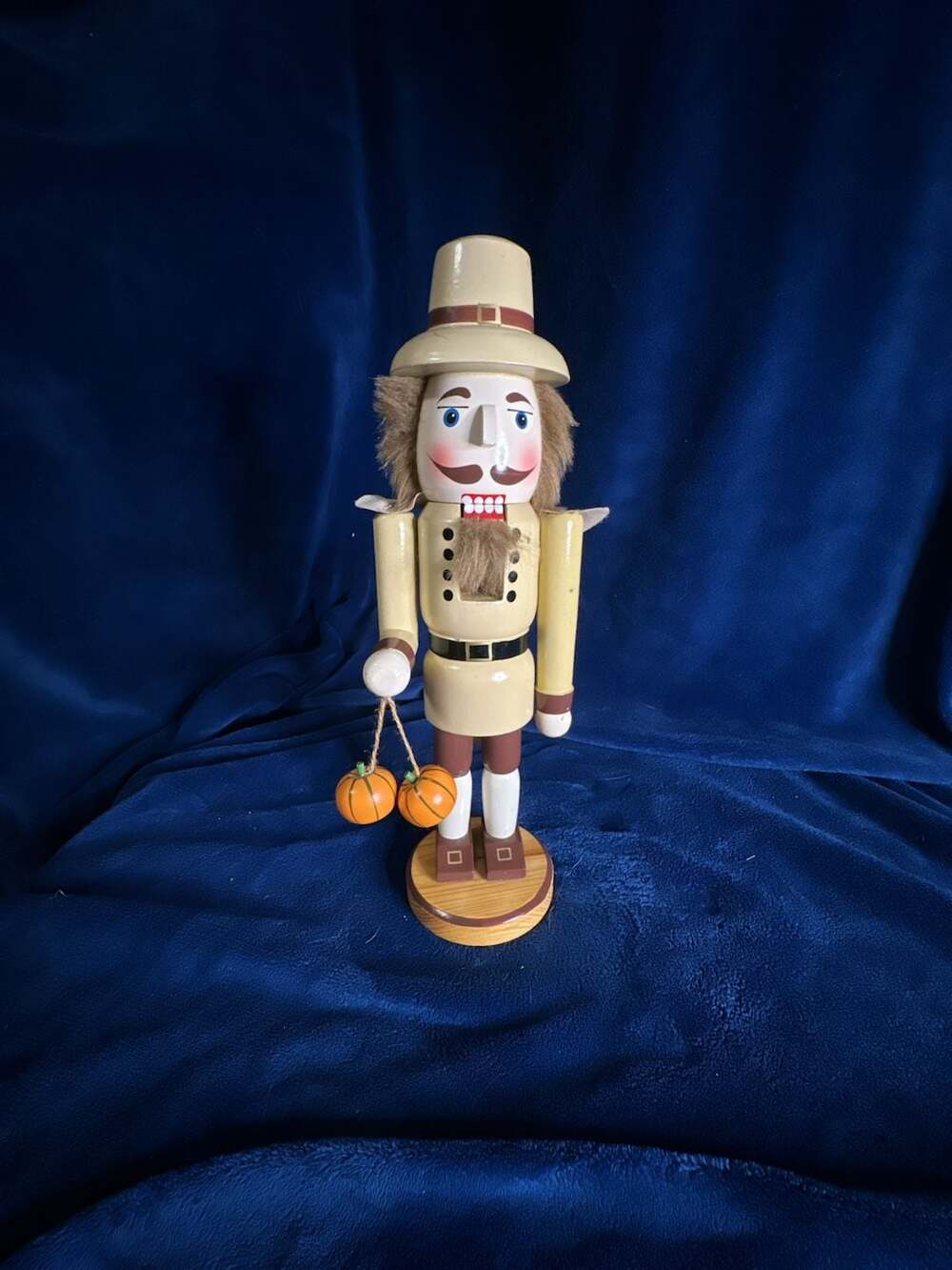 Wooden Pilgrim Nutcracker Holding Pumpkins Fall Harvest Decoration